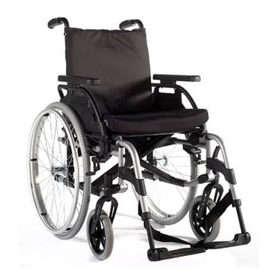 BREEZY manual wheelchair